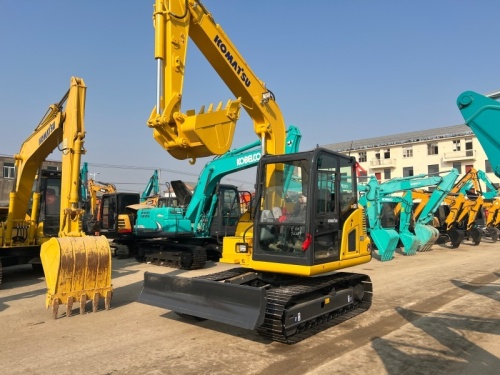 Used Komatus PC60