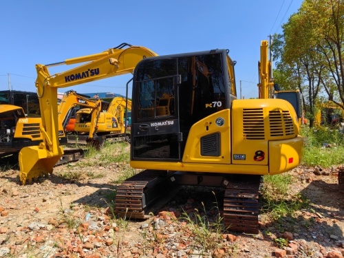 Used Komatus PC70