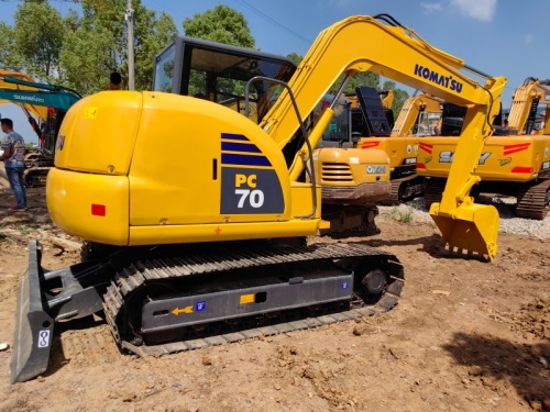 Used Komatus PC70