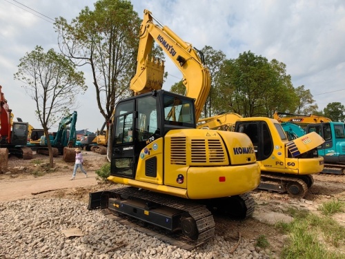 Used Komatus PC70