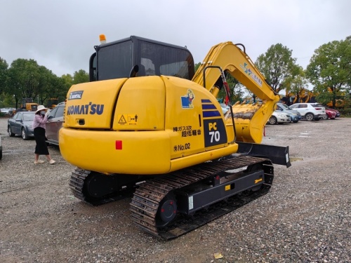 Used Komatus PC70