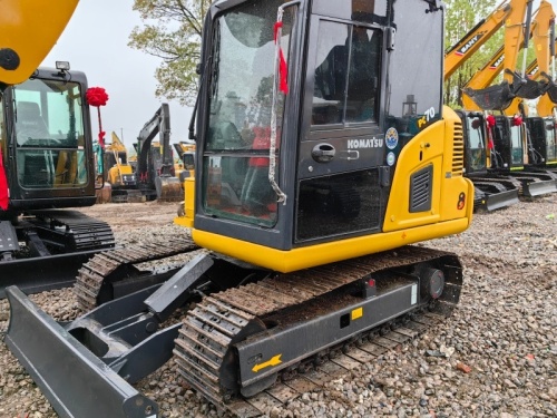 Used Komatus PC70