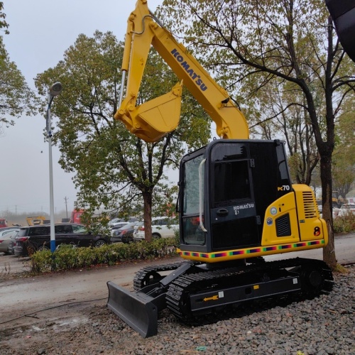 Used Komatus PC70