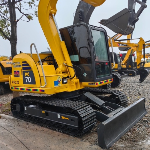 Used Komatus PC70