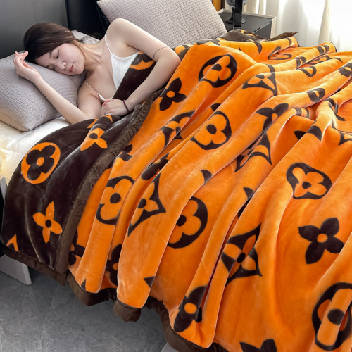 Ultra Soft Coral Fleece Blanket Biomimetic Plush Technology Anti Static No Fade No Shrink Machine Washable Warm Cozy Bed