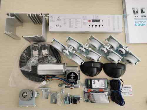 Hermetically sealed automatic sliding doors