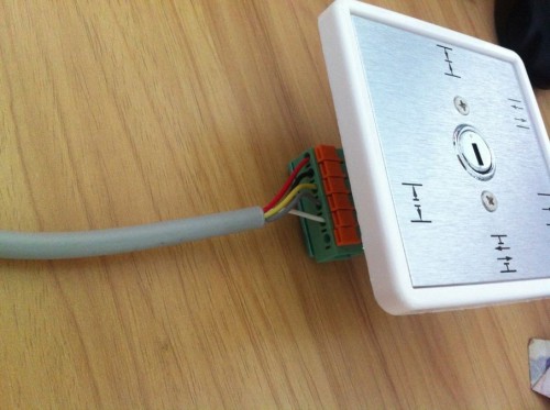 Sliding door key switch