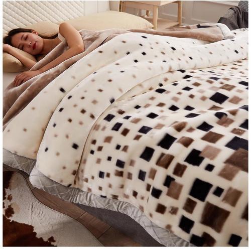 Eco Friendly & Safety Certified Raschel Throw 0 Fluorescent No Formaldehyde Plush for Bed Sofa All Season