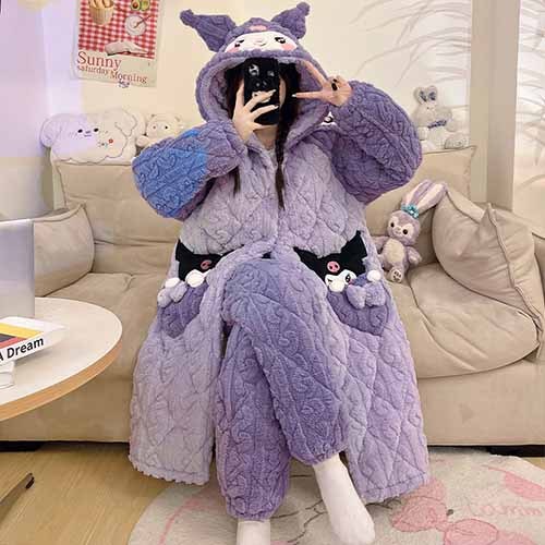 Cozy, Cute & Profitable: A Must-Have Quilted Coral Fleece Robe for Winter Collections