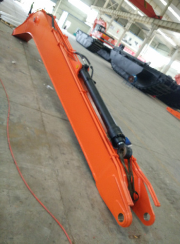 Long Reach Amphibious Excavator