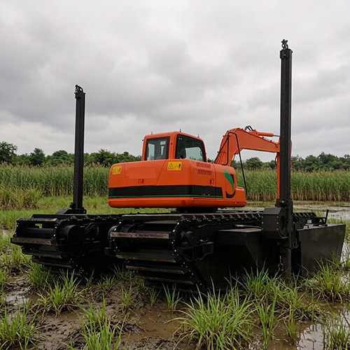 15 Ton Swamp Excavator for Wetland and Marsh Construction Projects