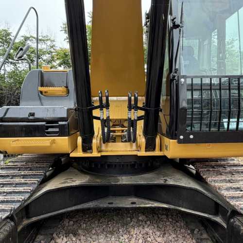 Used 30Ton CAT330D2L Excavator with High Quality Low Hours Caterpillar Brand Used Track Excavator