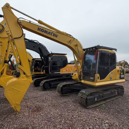 Used Komatsu Excavator Pc130 with 2023 Model Crawler Used Original Diesel Engine Hydraulic Pump 0.64m Bucket Capacity