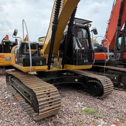 Japan Caterpillar Original Used CAT323D2L CAT323 Hydraulic Crawler Excavator 23Ton Second Hand Used Excavator Machine