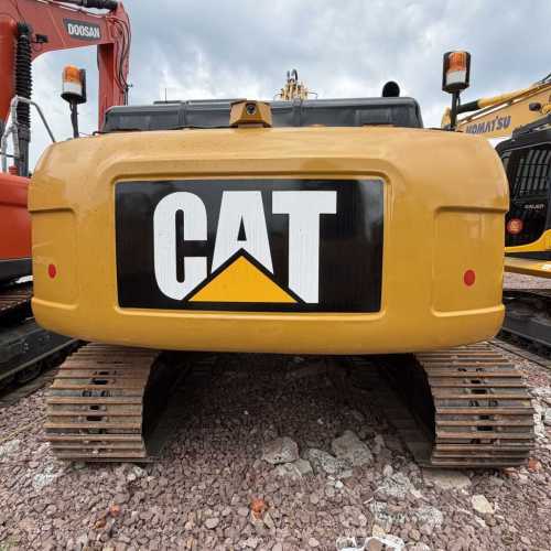 Japan Caterpillar Original Used CAT323D2L CAT323 Hydraulic Crawler Excavator 23Ton Second Hand Used Excavator Machine