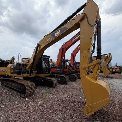Japan Caterpillar Original Used CAT323D2L CAT323 Hydraulic Crawler Excavator 23Ton Second Hand Used Excavator Machine