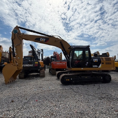 Hot Sale Japan Made Used Excavator Caterpillar 25Ton Sufficient Stock Available Caterpillar CAT325 CAT325D2L Excavator