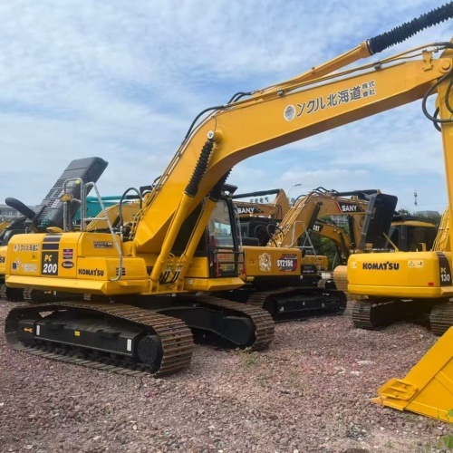Used Komatsu Excavator PC200-8 20Ton second-hand used komatsu pc200 used excavator machine with Engine Gearbox Pump Bear