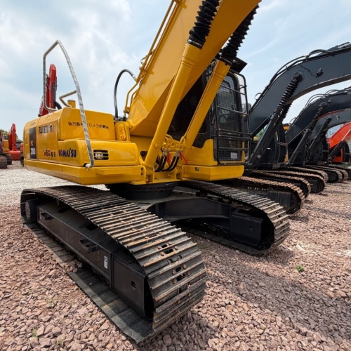 Cheap Used Komatsu Excavators PC200 PC200-7 PC200-8 Hydraulic Crawler 20Tons Original Second hand Used Komatsu Excavator