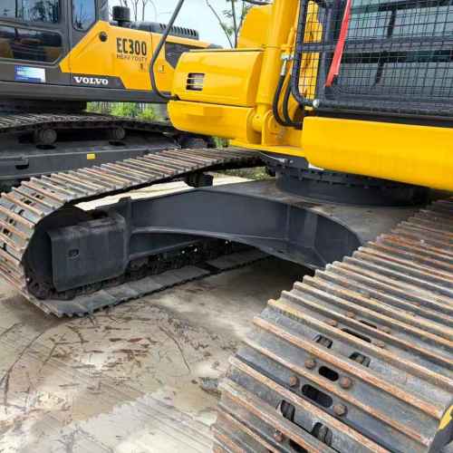 Japan Original Low Price Komatsu second hand Excavator PC200 Digger PC200-7 PC200-8 Good Quality Used Crawler Excavator