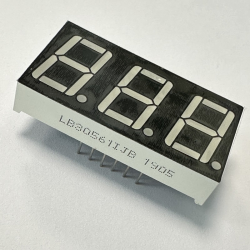 0.56 inch 3 Digit 7 Segment Common Cathode LED Display for Voltage Meter