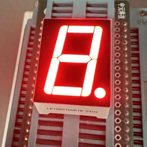 Ultra Bright Red Single Digit 0.8inch 7 Segment LED Display Common Cathode for Digital Indicator