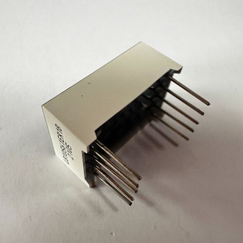 Super Bright Red 14.2mm (0.56")  Single Digit 7 Segment LED Display Common Cathode for Digital Indicator
