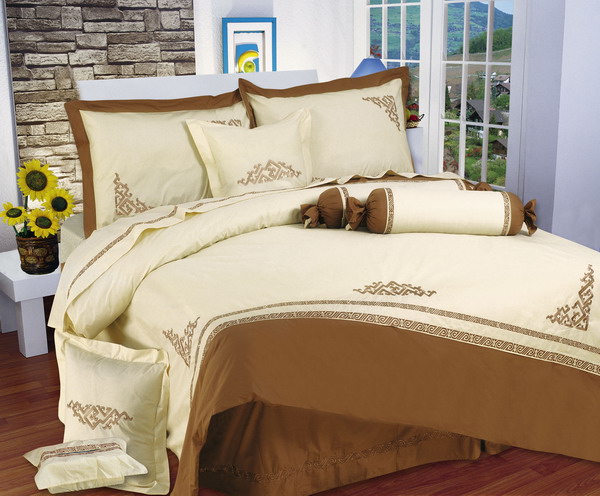 Embroidered Bedding Set