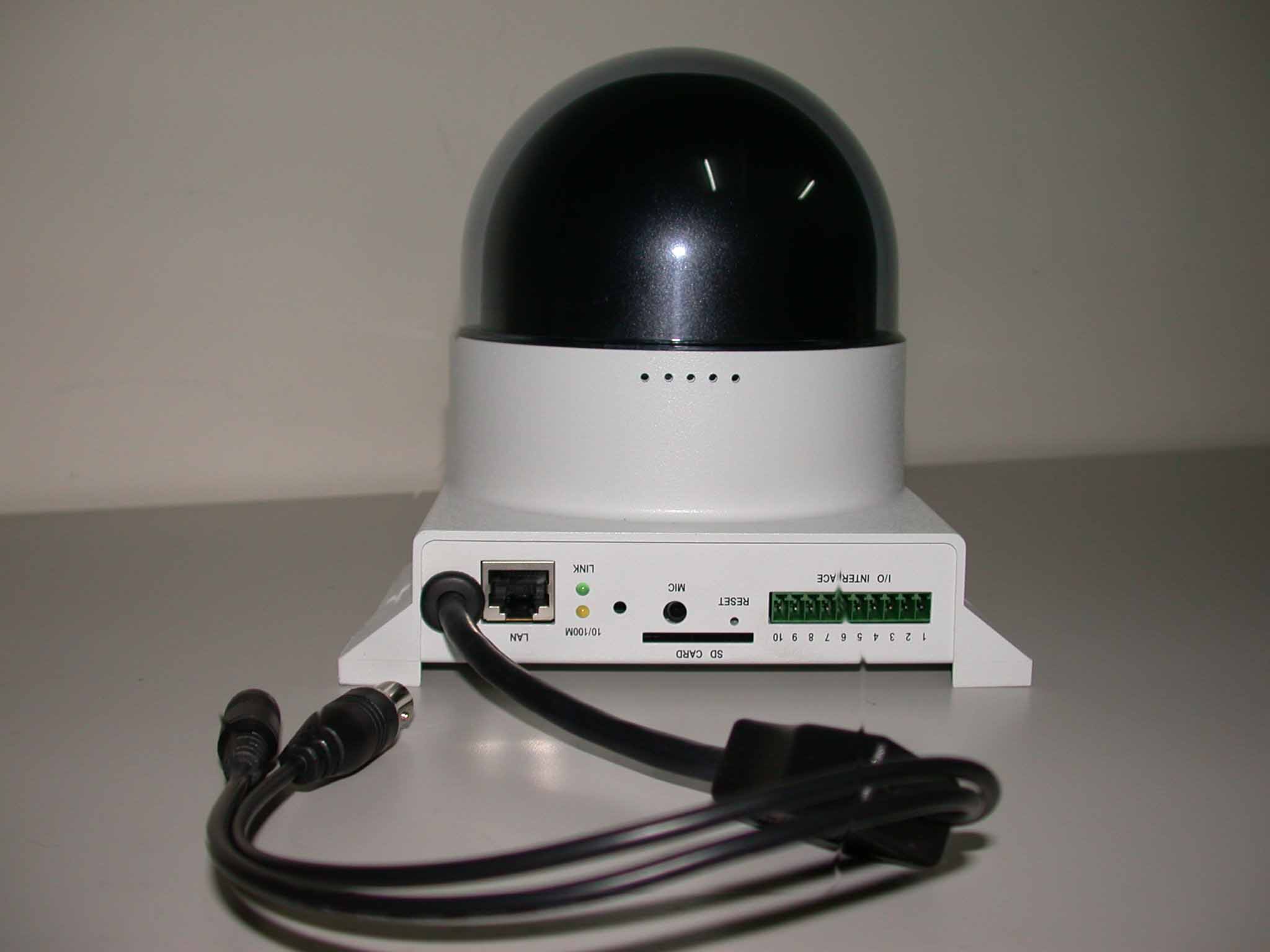 MPEG-4 Network P-T Cameras