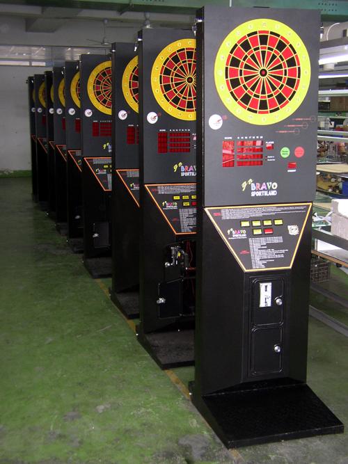 Coin-operated cyber-darts machine