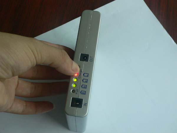 LED universal external battery for DVD, camcorder