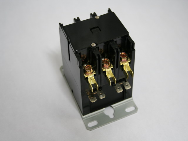 Definite Purpose AC Contactor 3Pole  20-30FLA