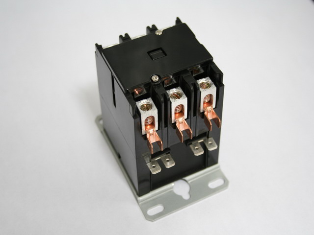 Definite Purpose AC Contactor 3Pole  40FLA