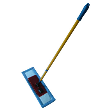 Flat Mop With Foldaway Heads