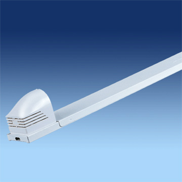 Electronic Fluorescent Lighting Fixture