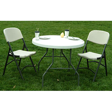 Plastic Table Chairs