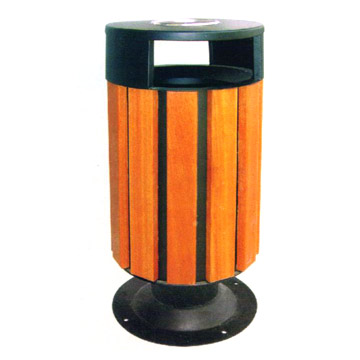 Steel and Timber Dustbin