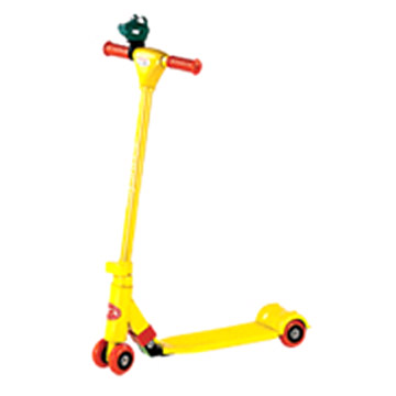 Small 4-Wheel Foot Scooter