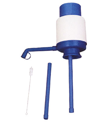 Manual water-drinking pump