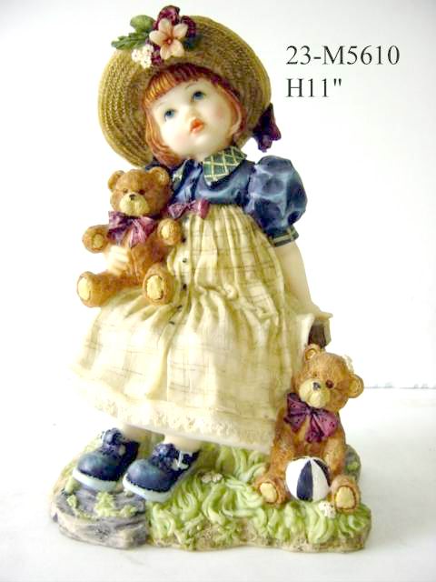 Polyresin Bairn Figurine