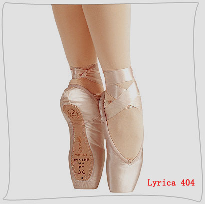 Pointe ballet shoes-Satin upper
