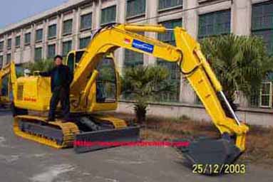 Mini Excavator With Blade (GH85) s